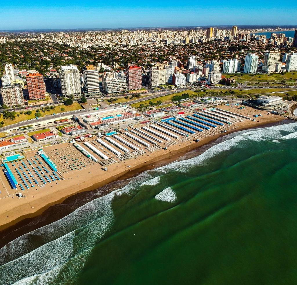 Buscan que Mar del Plata integre la Red Mundial de Ciudades Surf